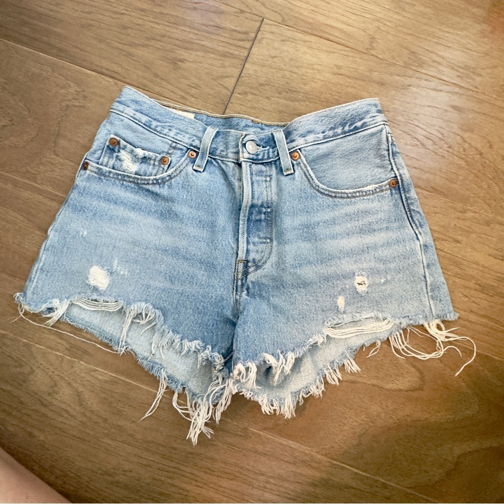 Levi's W26 Jean Shorts